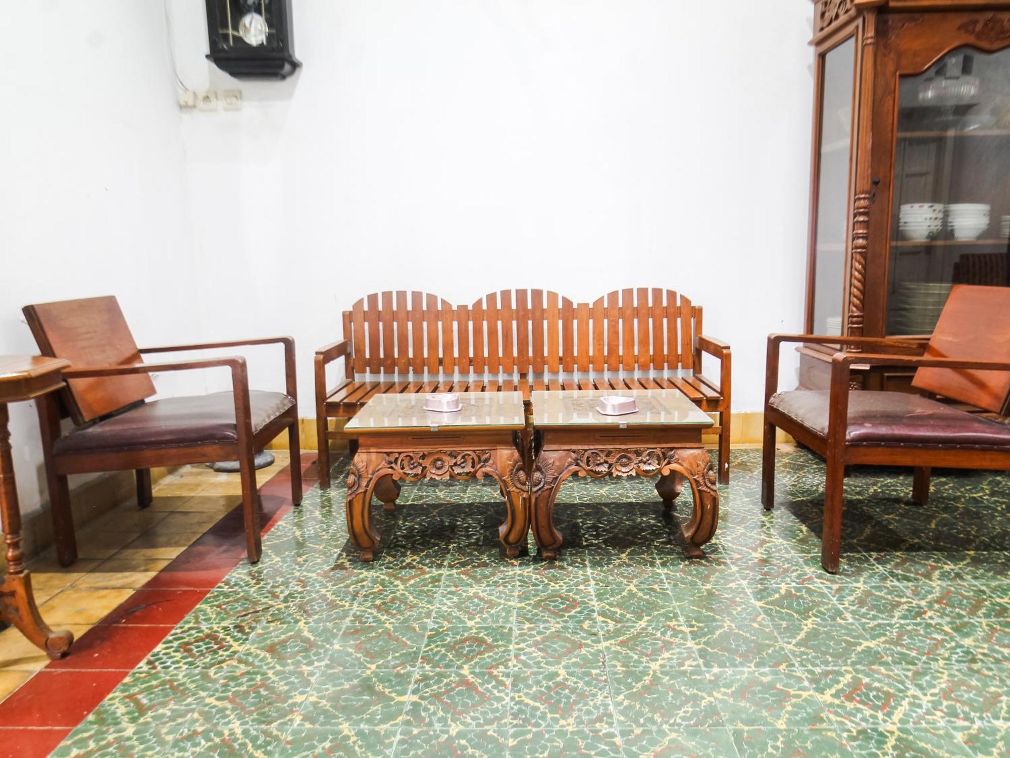 Prayogo Style Prawirotaman Yogyakarta
